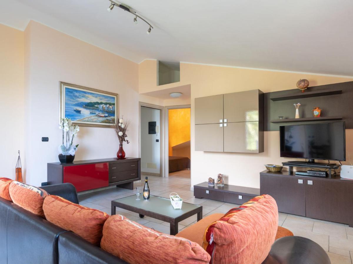 Apartment Villa Ginestra By Interhome Seglia San Bernardo ภายนอก รูปภาพ